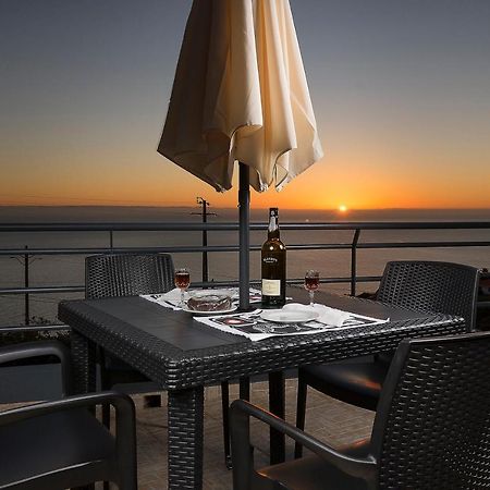 Welcome Home, With A Fantastic View, Sunrise & Sunsets Estreito Da Calheta Экстерьер фото